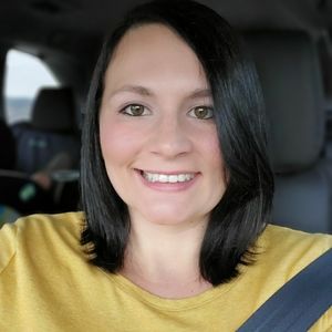 Meet your Posher, Lyndie